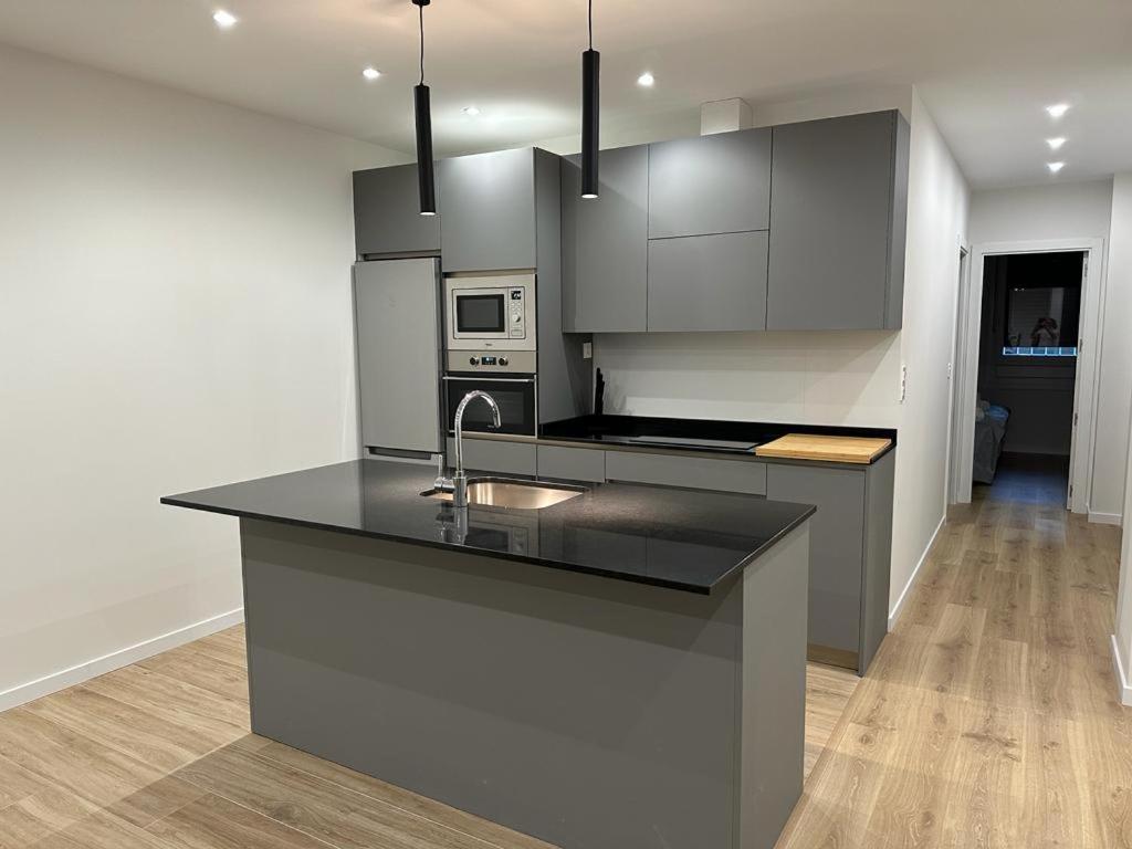 Guggenheim Apartment Билбао Екстериор снимка