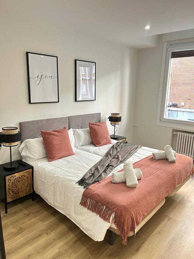 Guggenheim Apartment Билбао Екстериор снимка