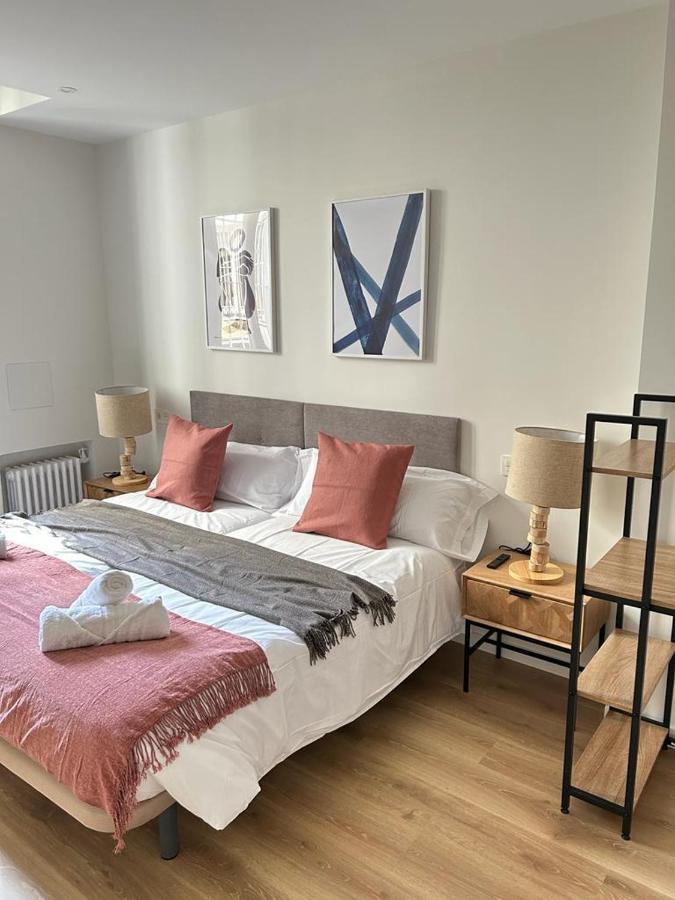 Guggenheim Apartment Билбао Екстериор снимка