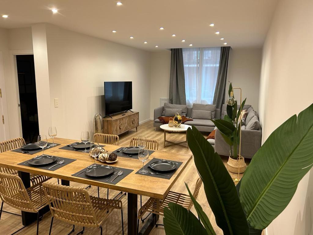Guggenheim Apartment Билбао Екстериор снимка